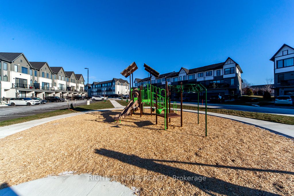 160 Densmore Rd 2104