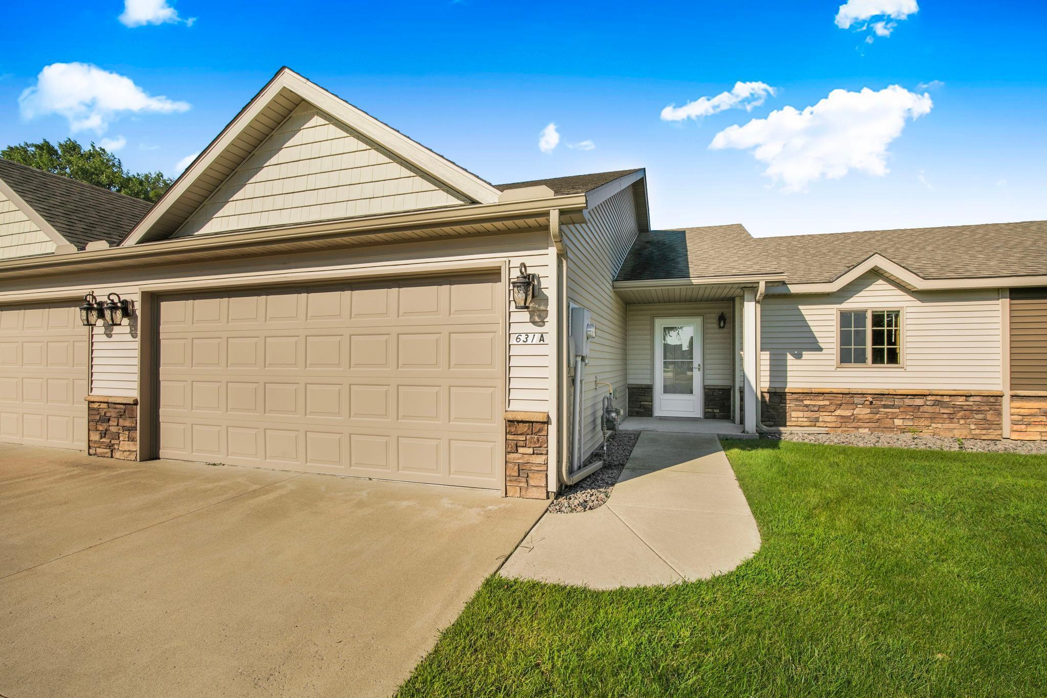 631 Cottonwood Avenue A