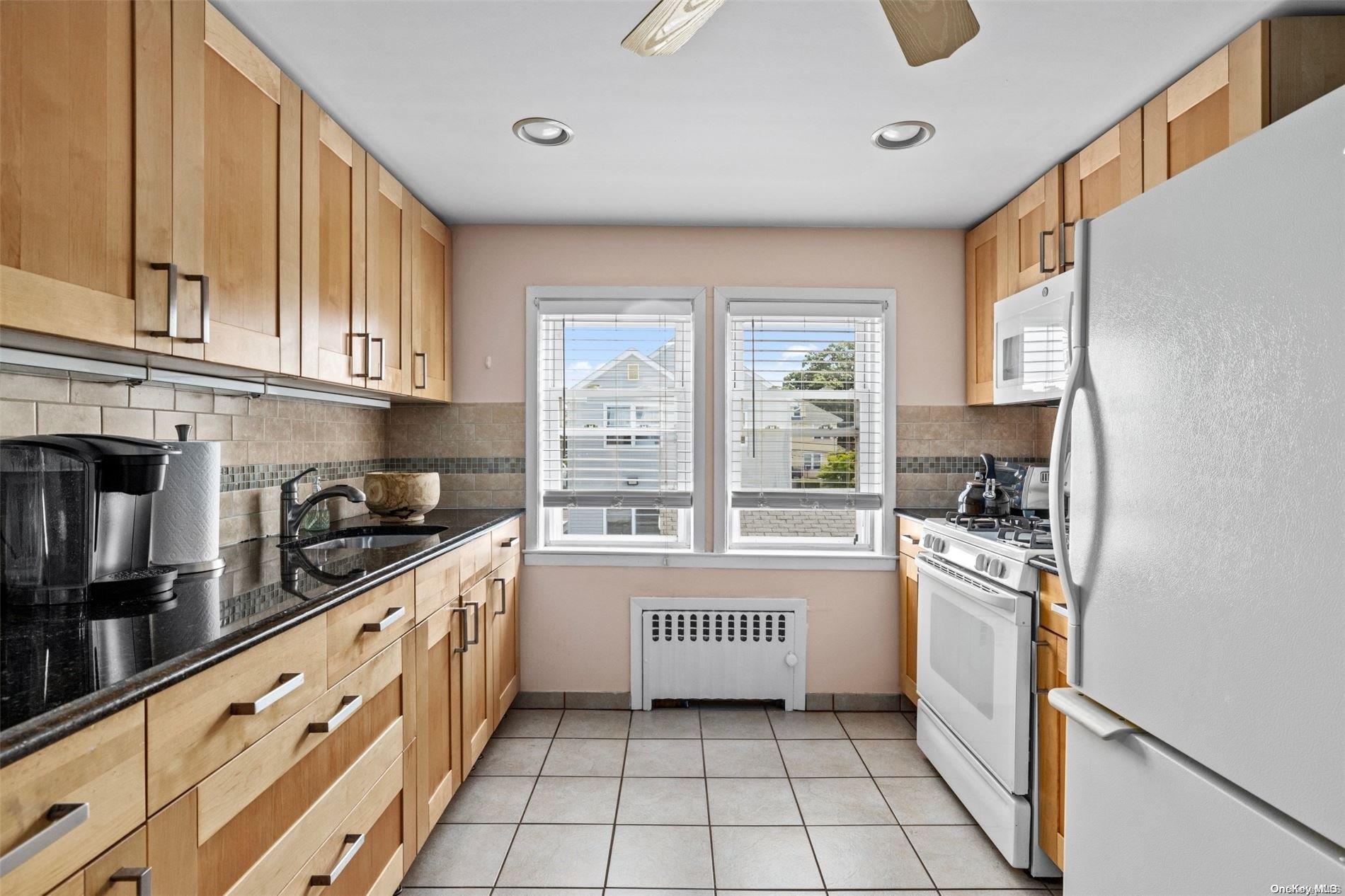 532 Cedarhurst Avenue