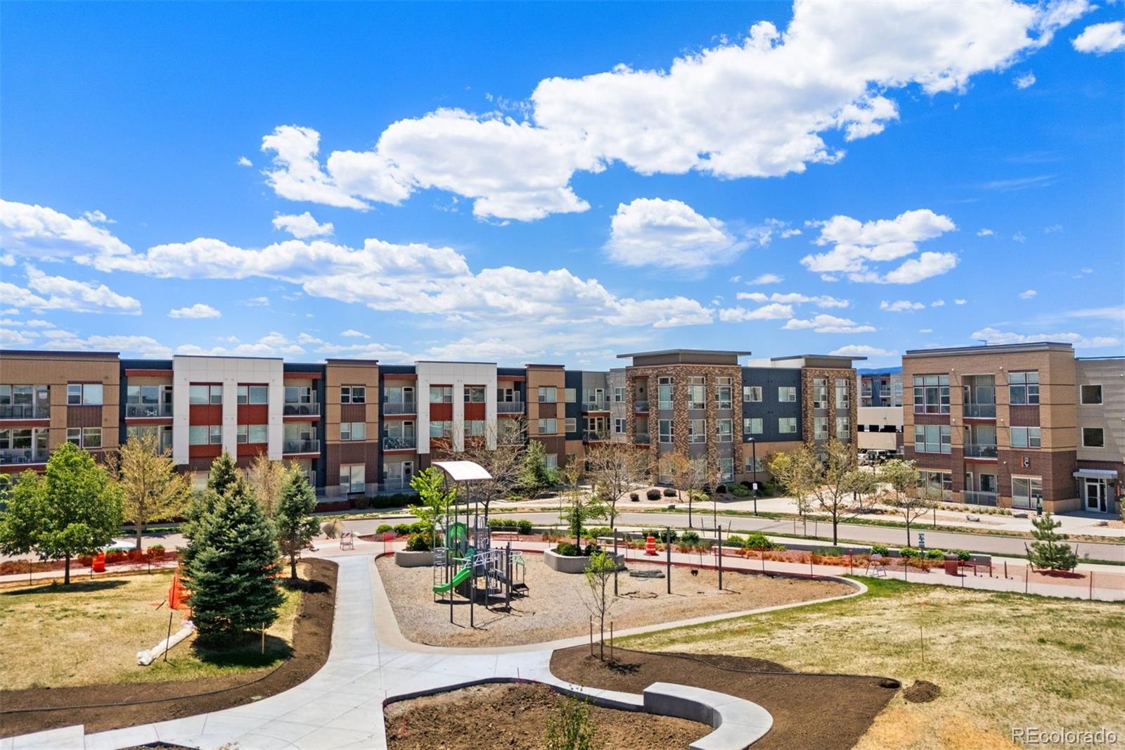 400 E Fremont Place 204