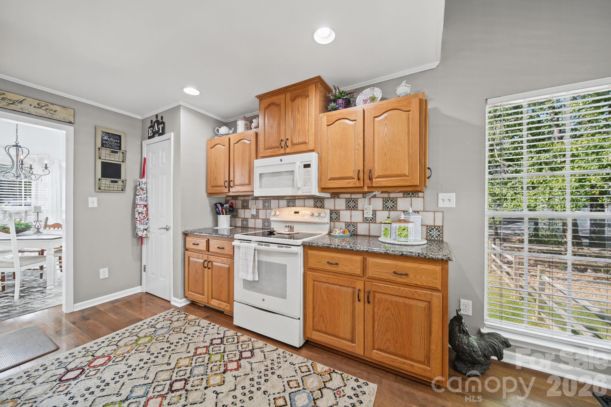 3070 Beech Court 77
