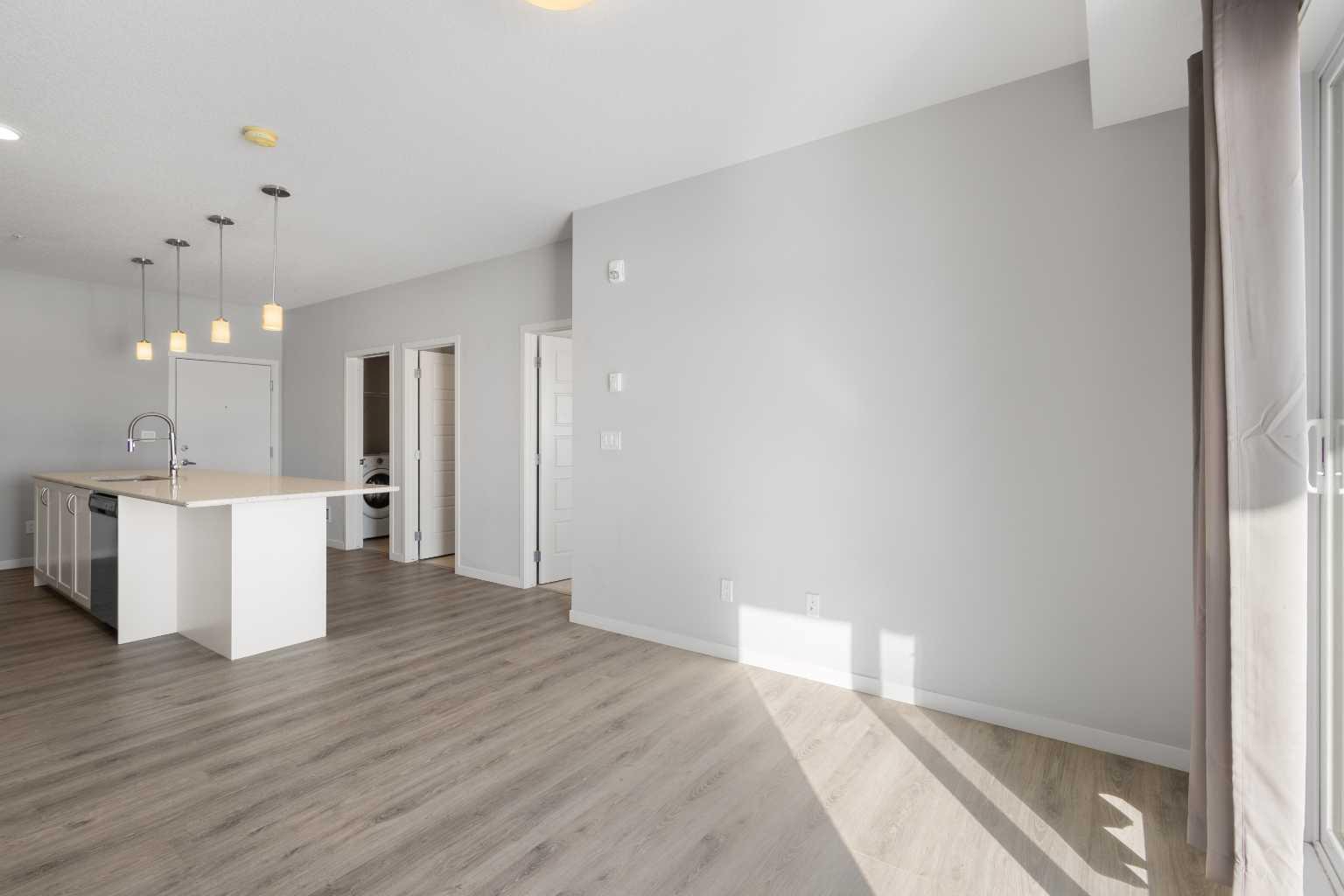 20 Seton Park SE 305