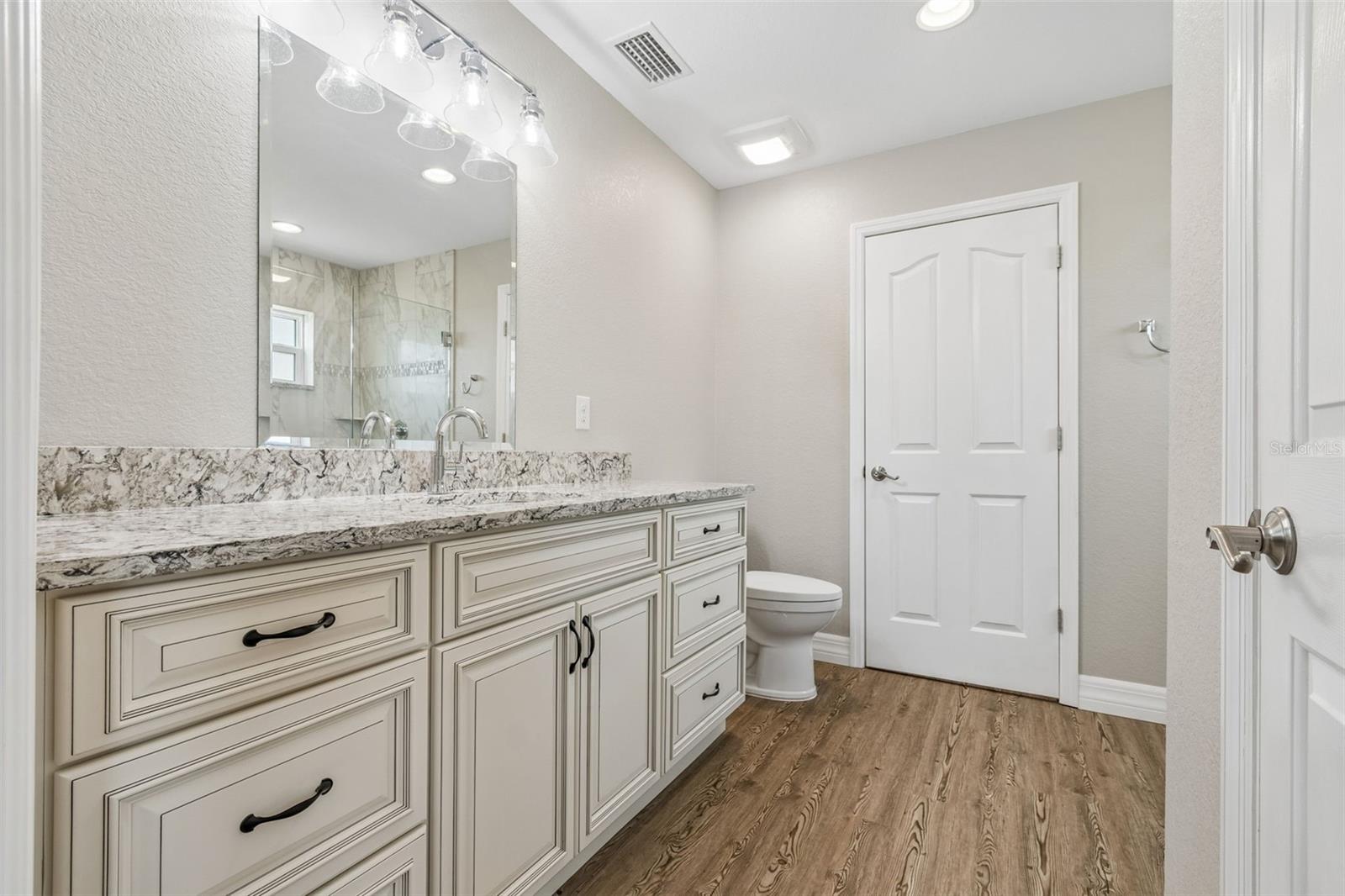 4462 Ewing Circle