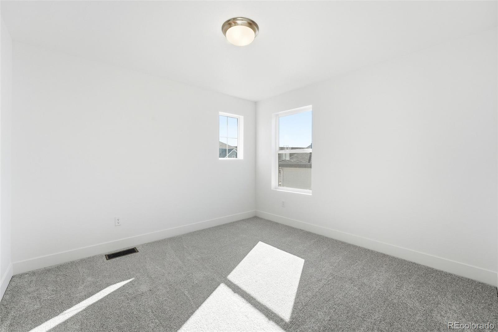 16965 W 92nd Loop