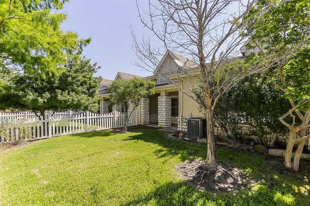819 Earhart Avenue