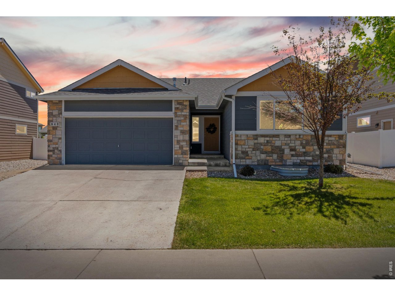 Welcome home to Severance's desirable Overlook community. This bright 3-bed, 2-bath residence sits on a generous lot with a large, private yard-perfect for gardening, play, or entertaining. The main level offers an open living area with brand new carpet, a well-appointed kitchen with top of line appliances , and a primary suite to relax; an unfinished basement provides abundant storage and a blank canvas to finish to your tastes. Enjoy easy access to local schools, parks, trails, and just minutes to downtown Windsor. Don't miss the opportunity to make this home your own.