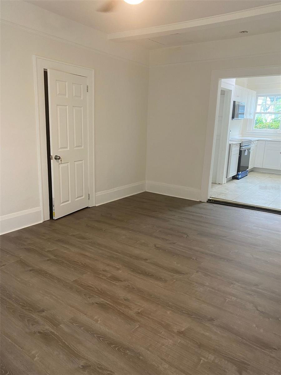 606 Lake Dot Circle D