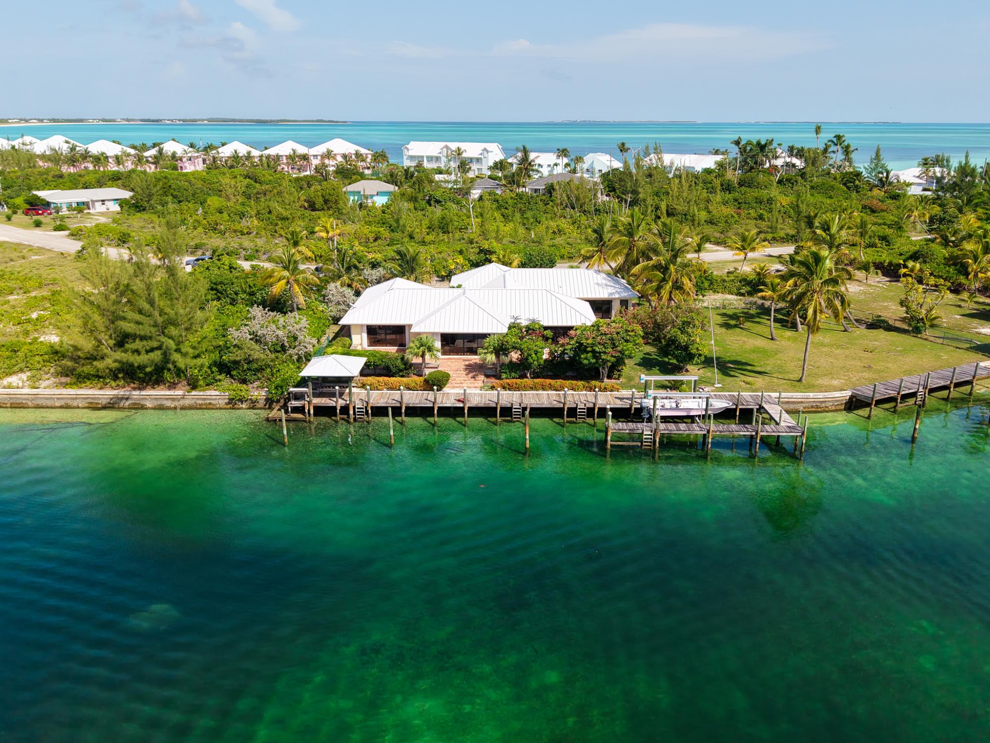 Wood House Treasure Cay
