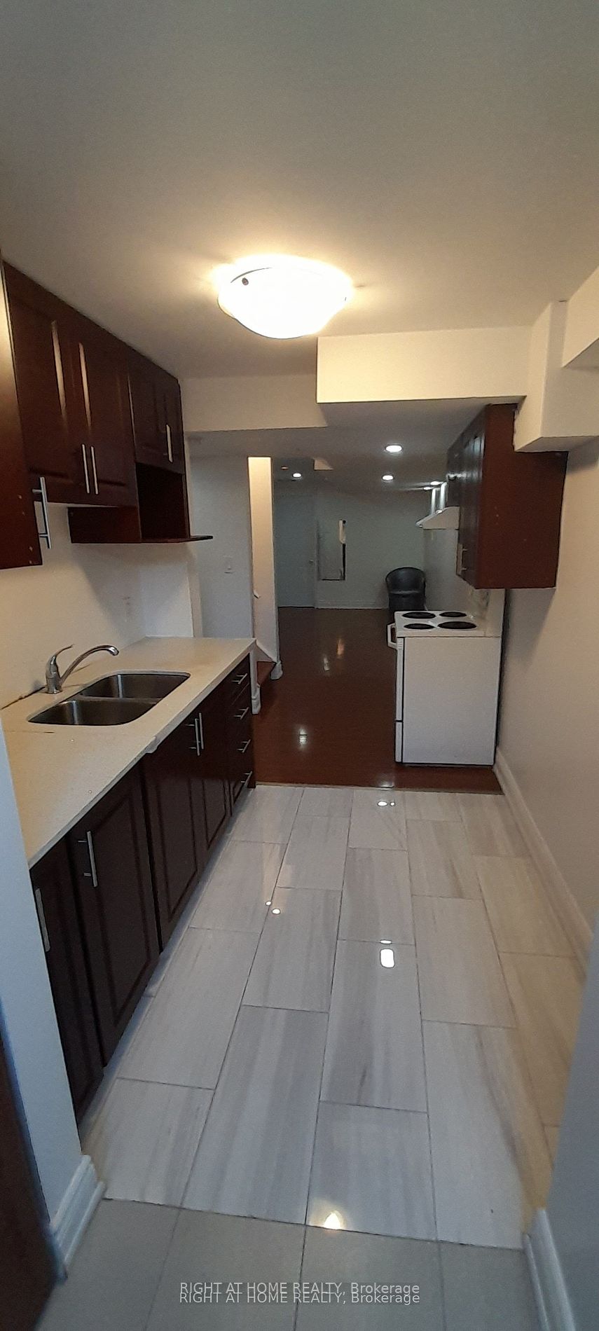 3 Bald Eagle Ave (Bsmnt)