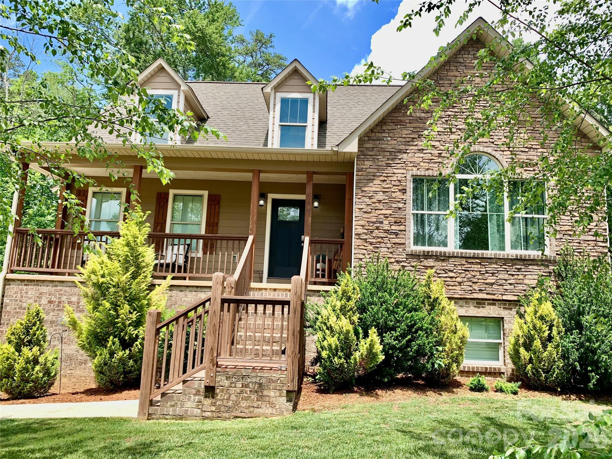 124 Maplewood Court