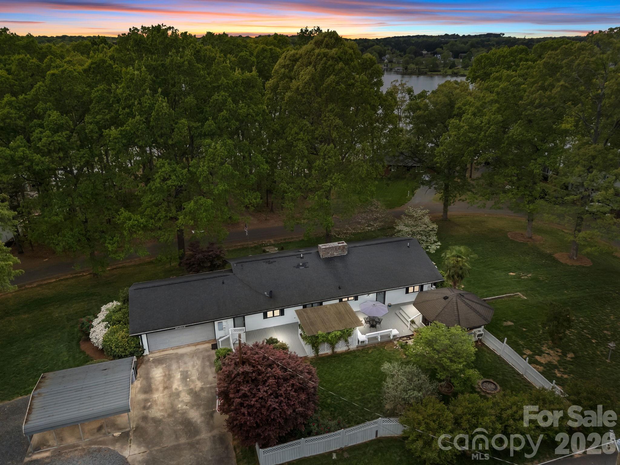 10708 Willow Oak Road