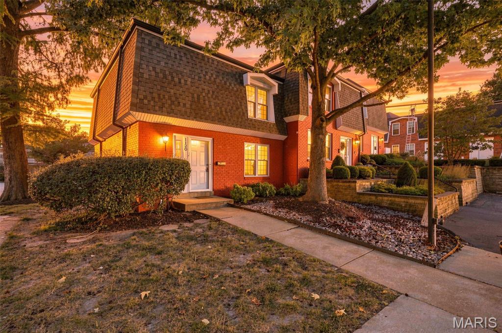 1120 Beau Jardin Court