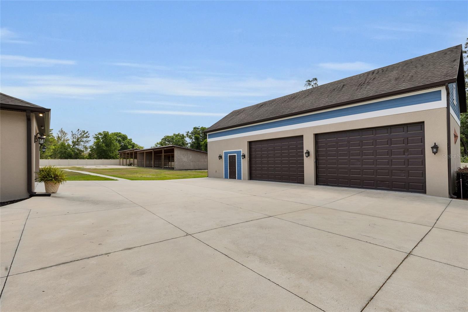 3055 Wolf Branch Rd