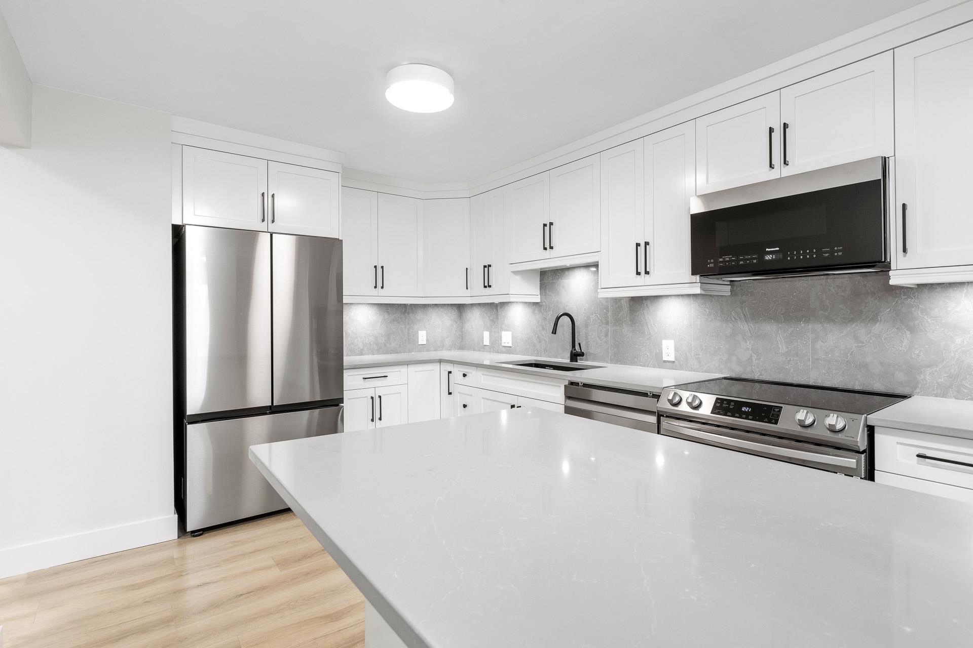 22213 Selkirk Avenue 102