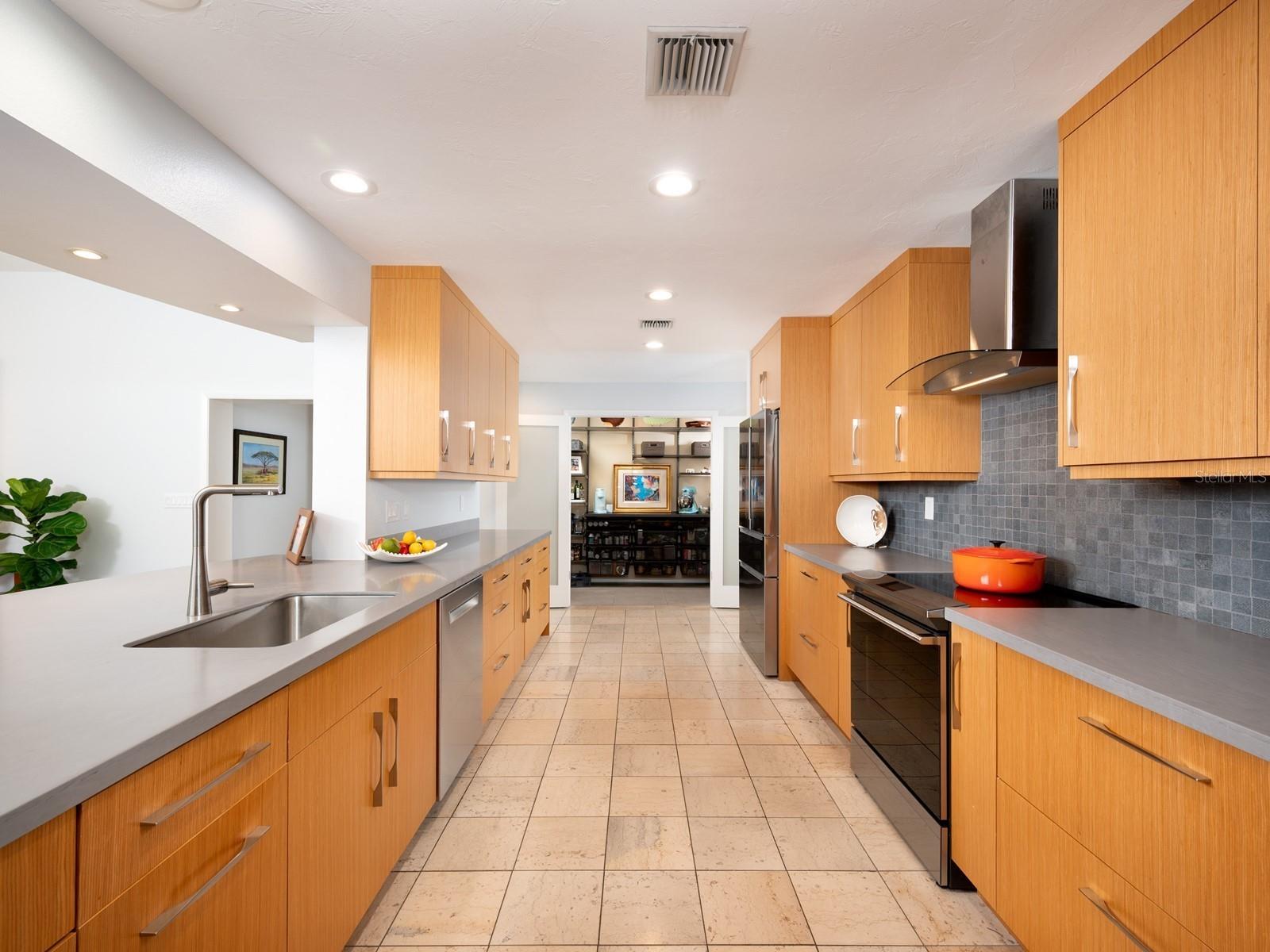 721 Cadiz Road
