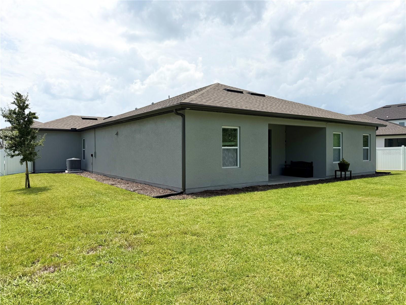 1663 Meadowlark Drive