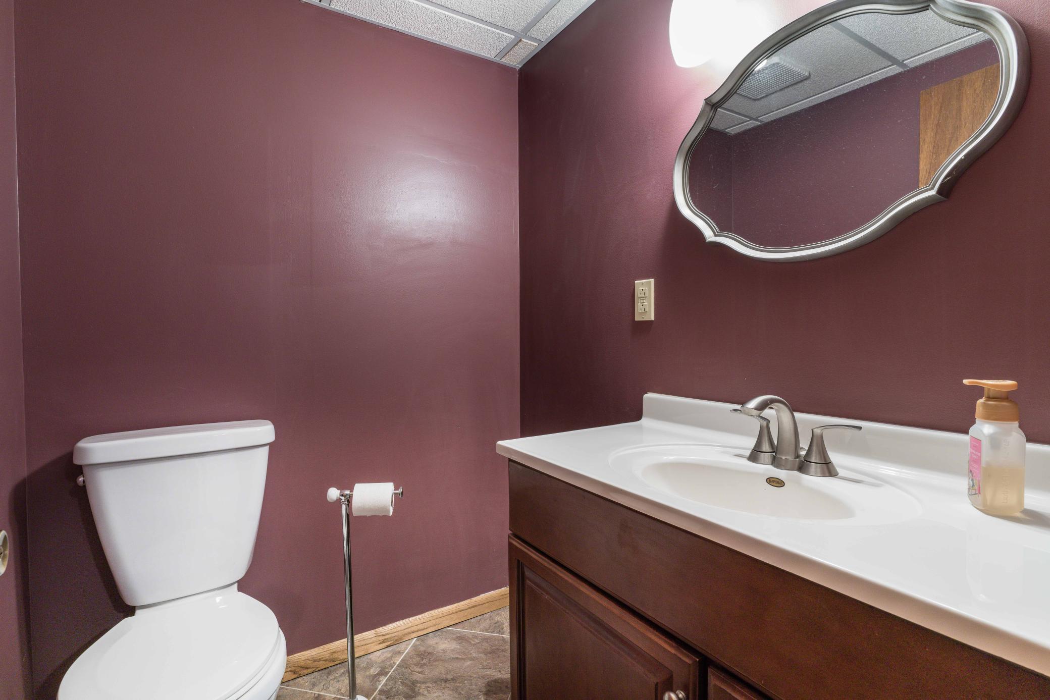 18739 County Highway 33