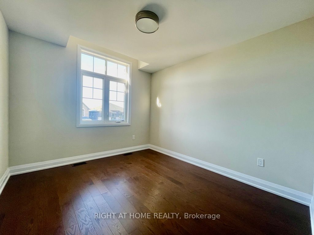 23 Sweet Cicely St