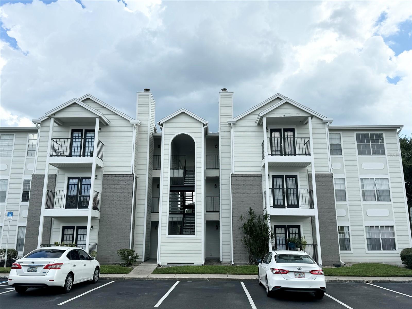 2550 N Alafaya Trail 3300
