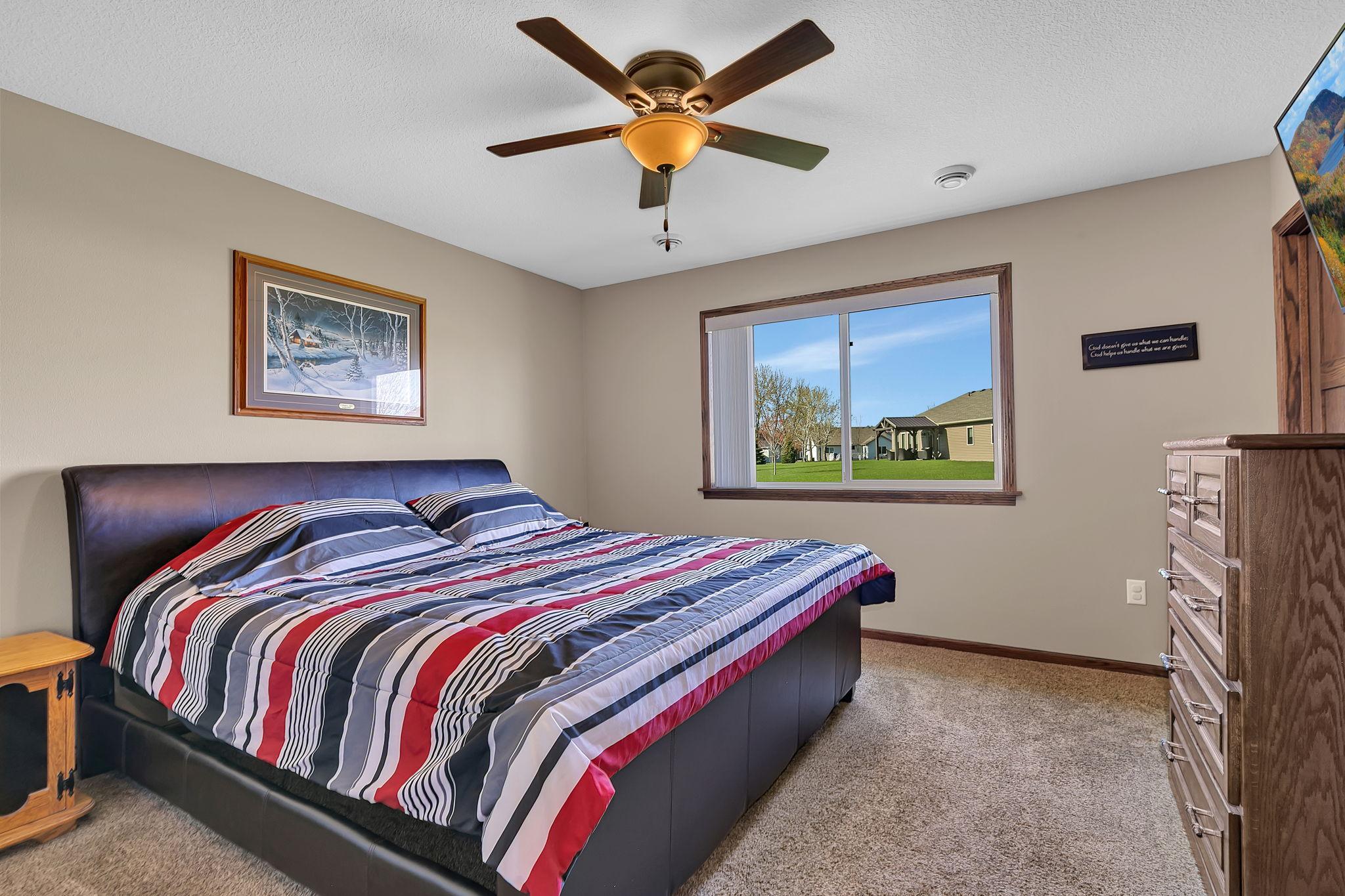 153 Glenview Loop