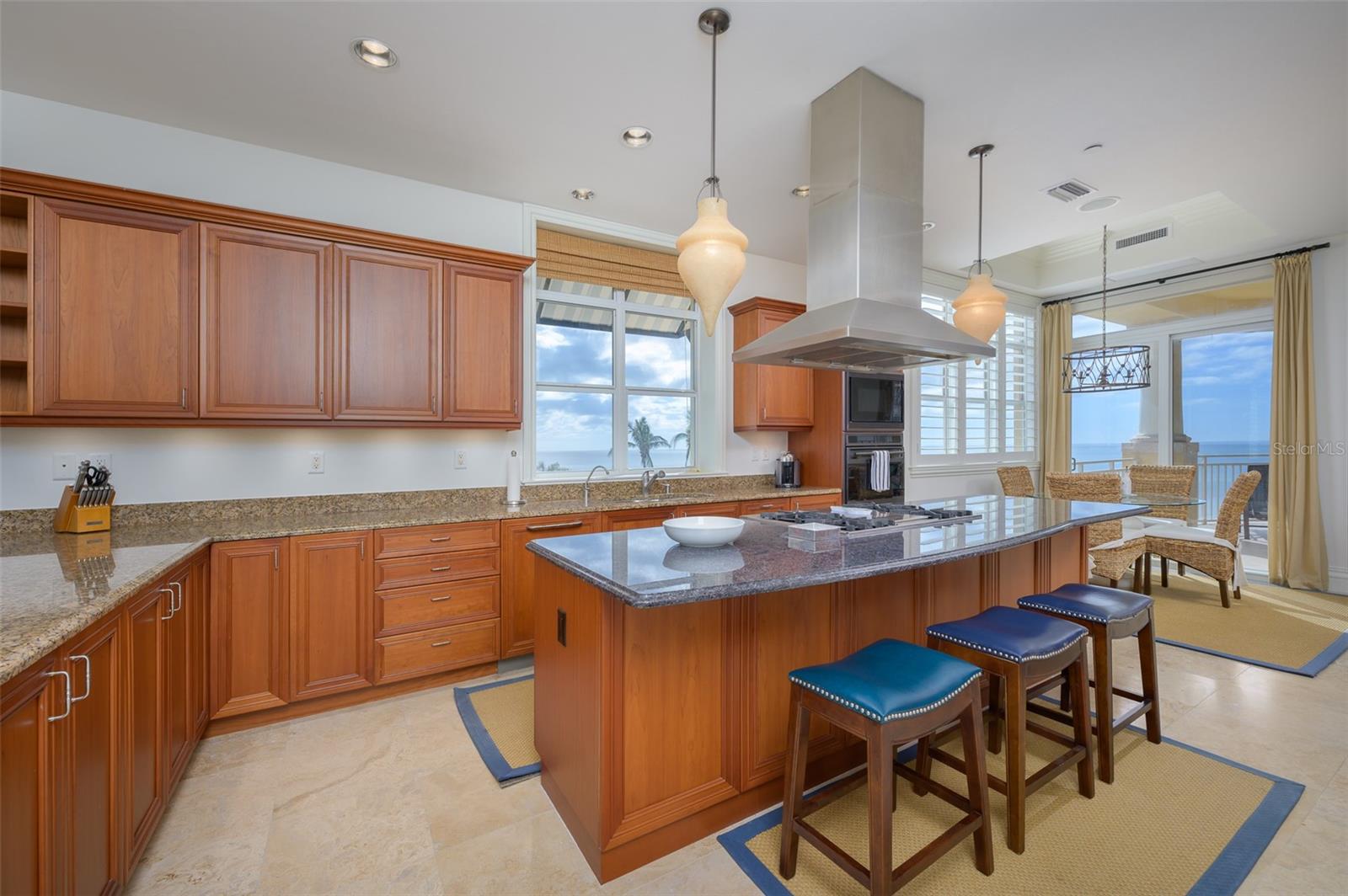 4125 Gulf Of Mexico Drive S201