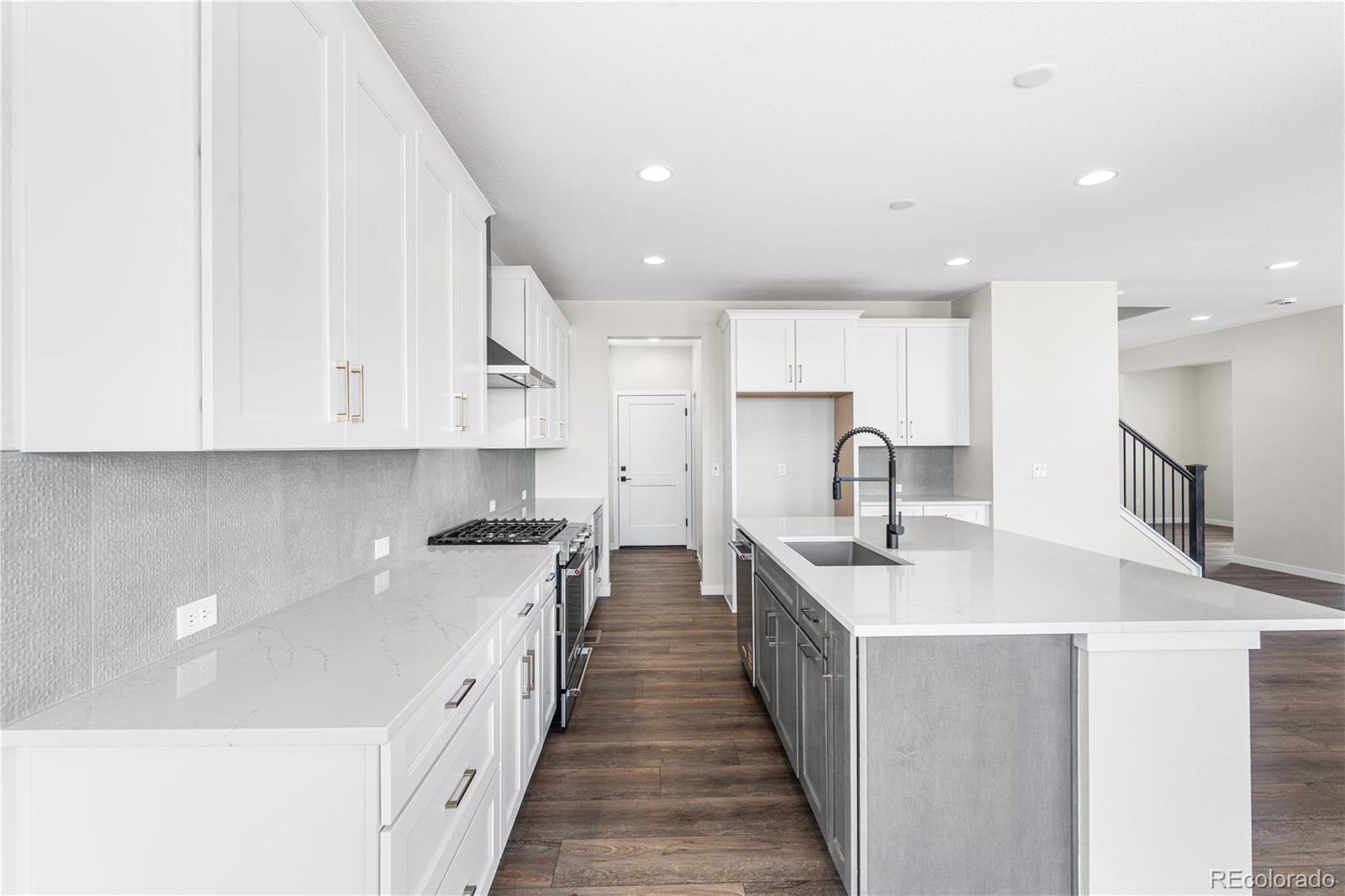 8903 Springsong Lane