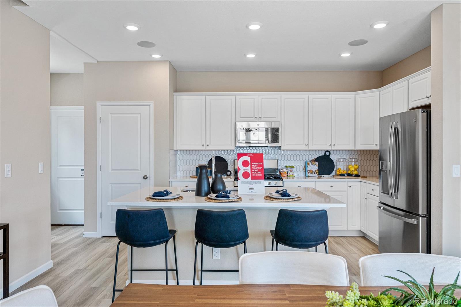 3283 N Catawba Way