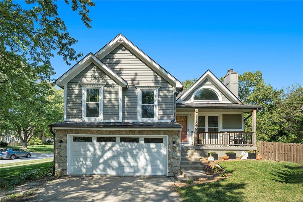 1126 E Yesteryear Drive