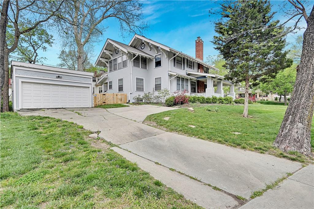 5600 Brookside Boulevard