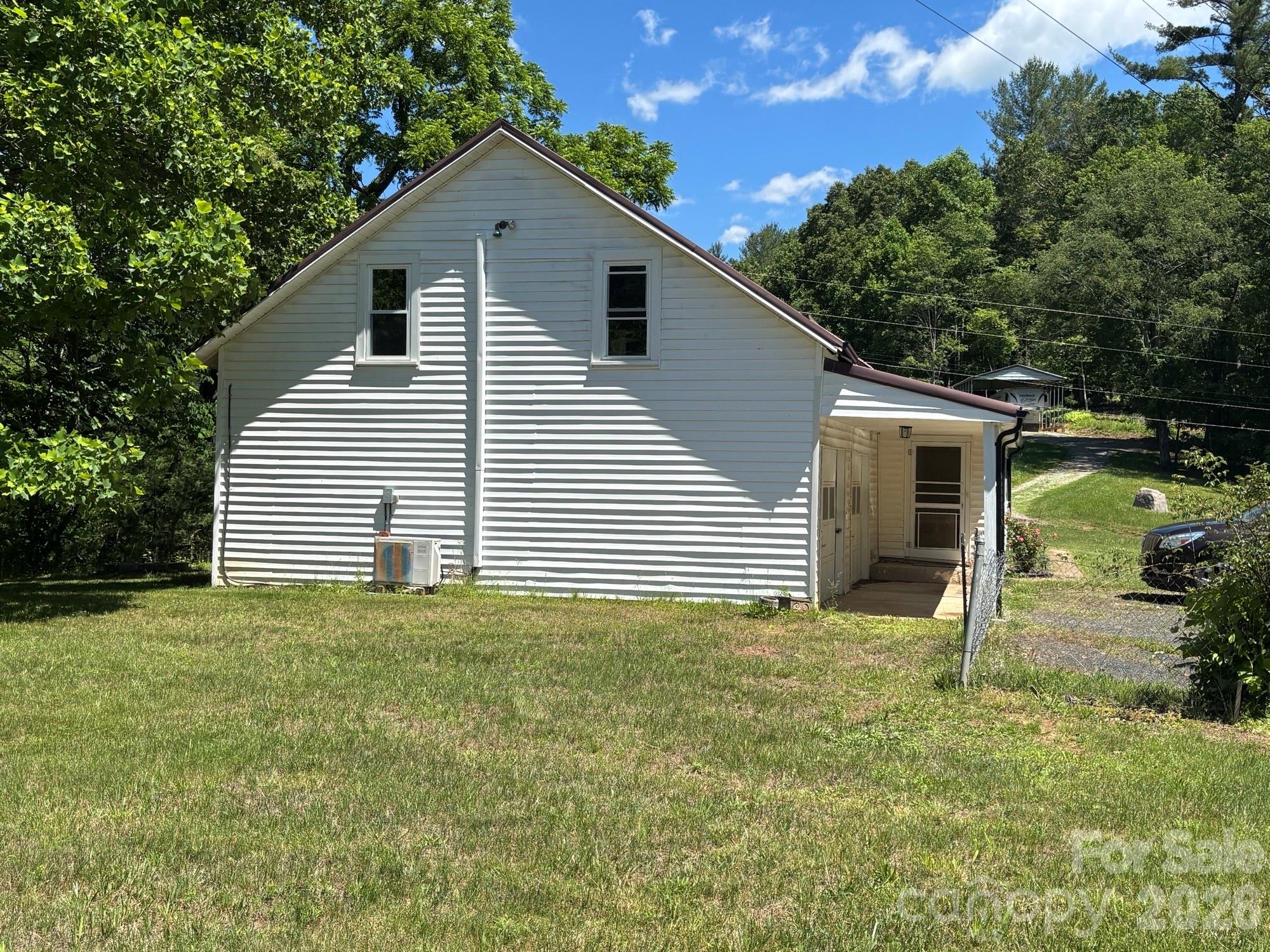 262 Blackberry Lane