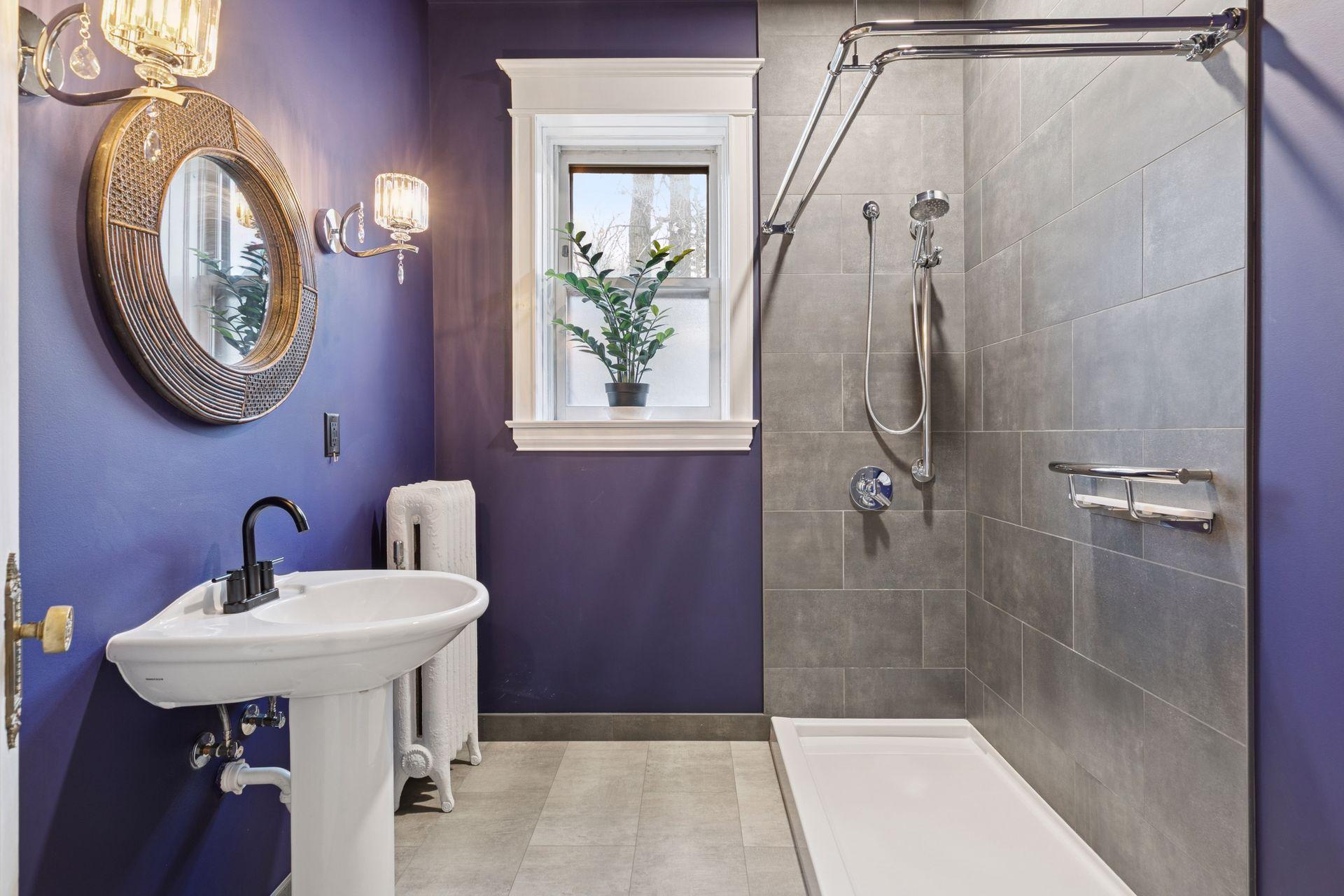 69 Milton Street N 1