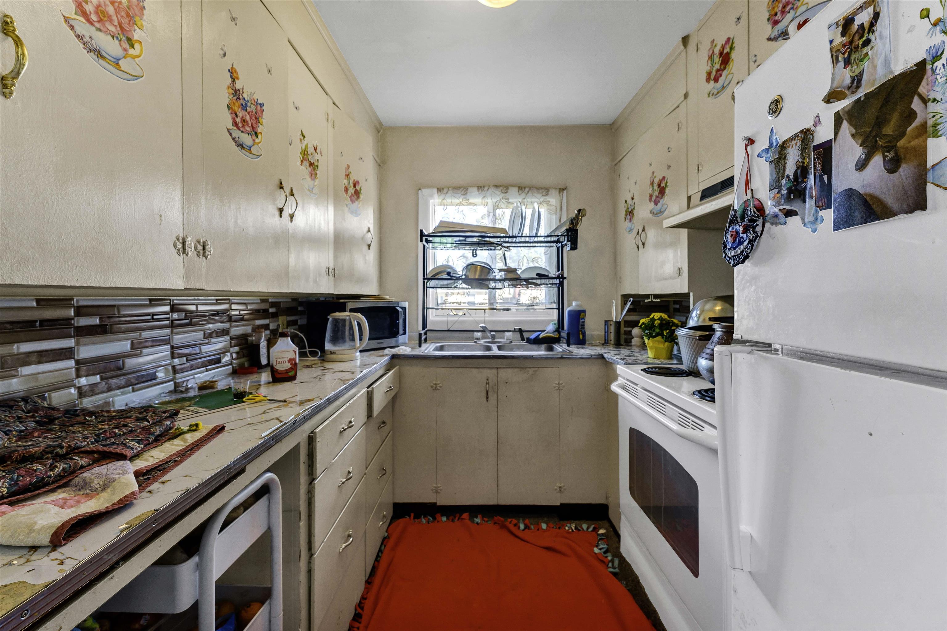 20 E Liberty Ave