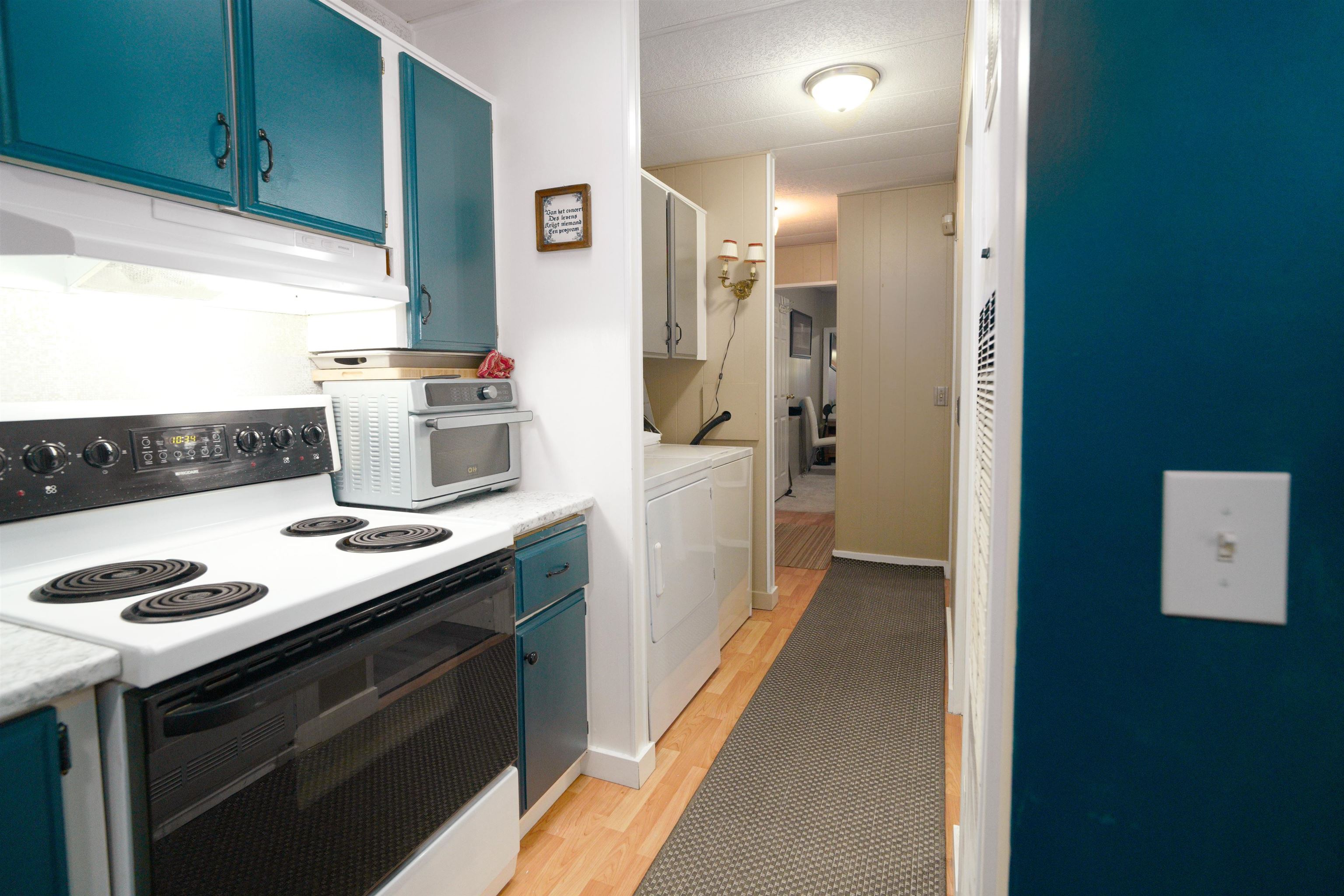 21163 Lougheed Highway 5