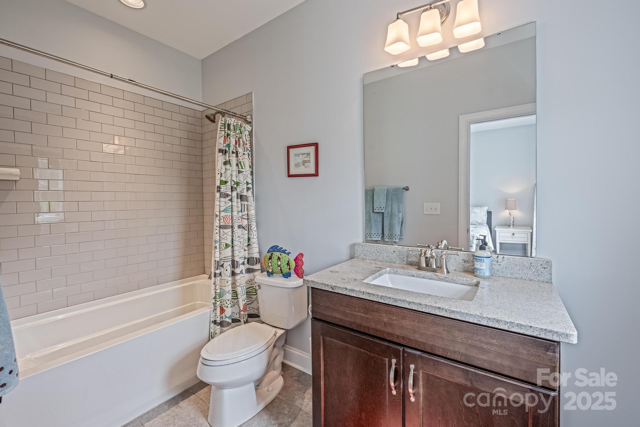 3992 Blue Dory Lane