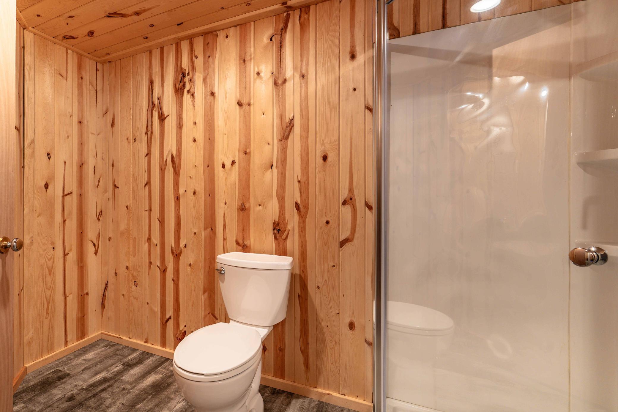 509 W Douglas Avenue