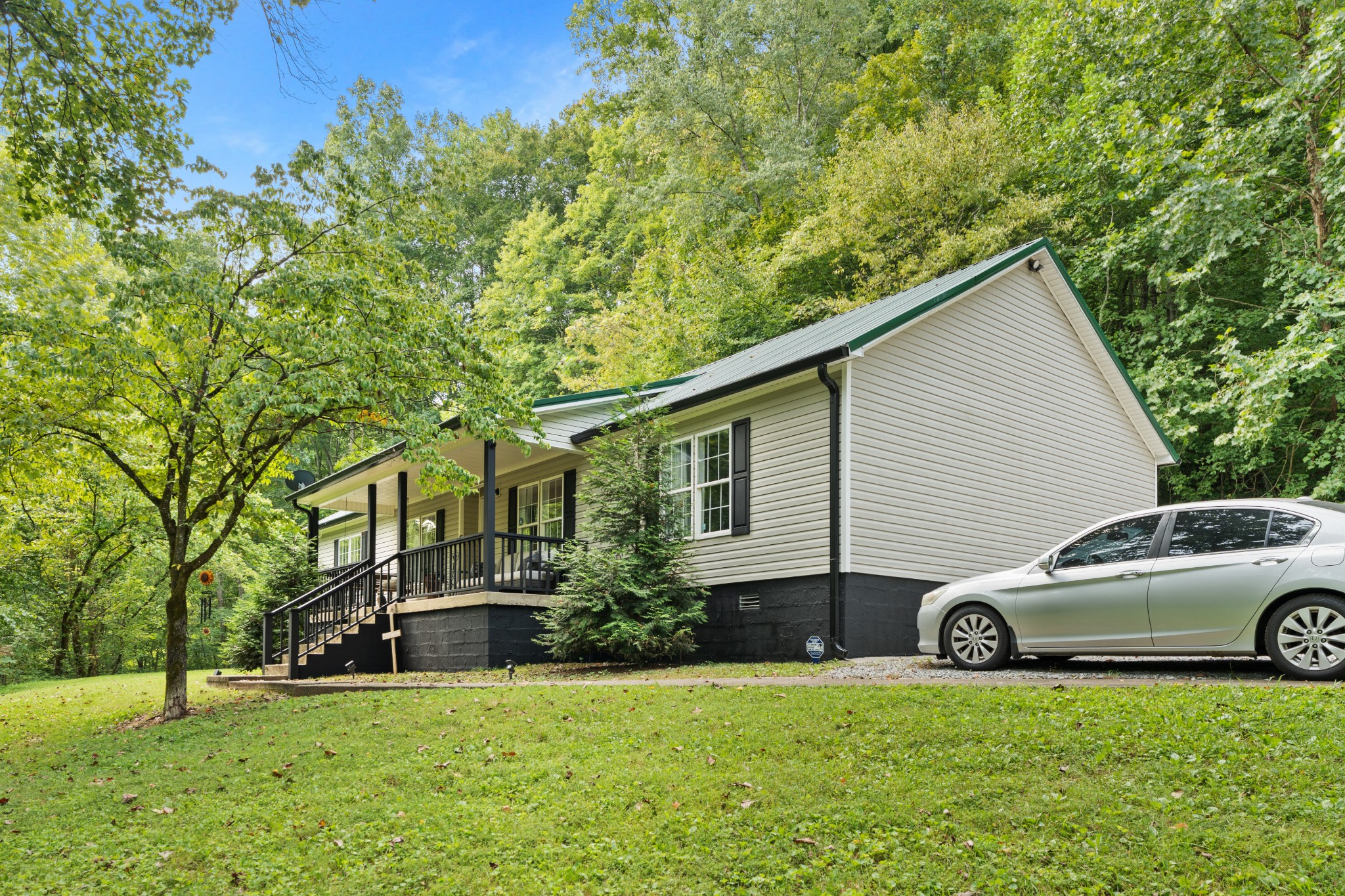 6461 Vestal Hollow Rd