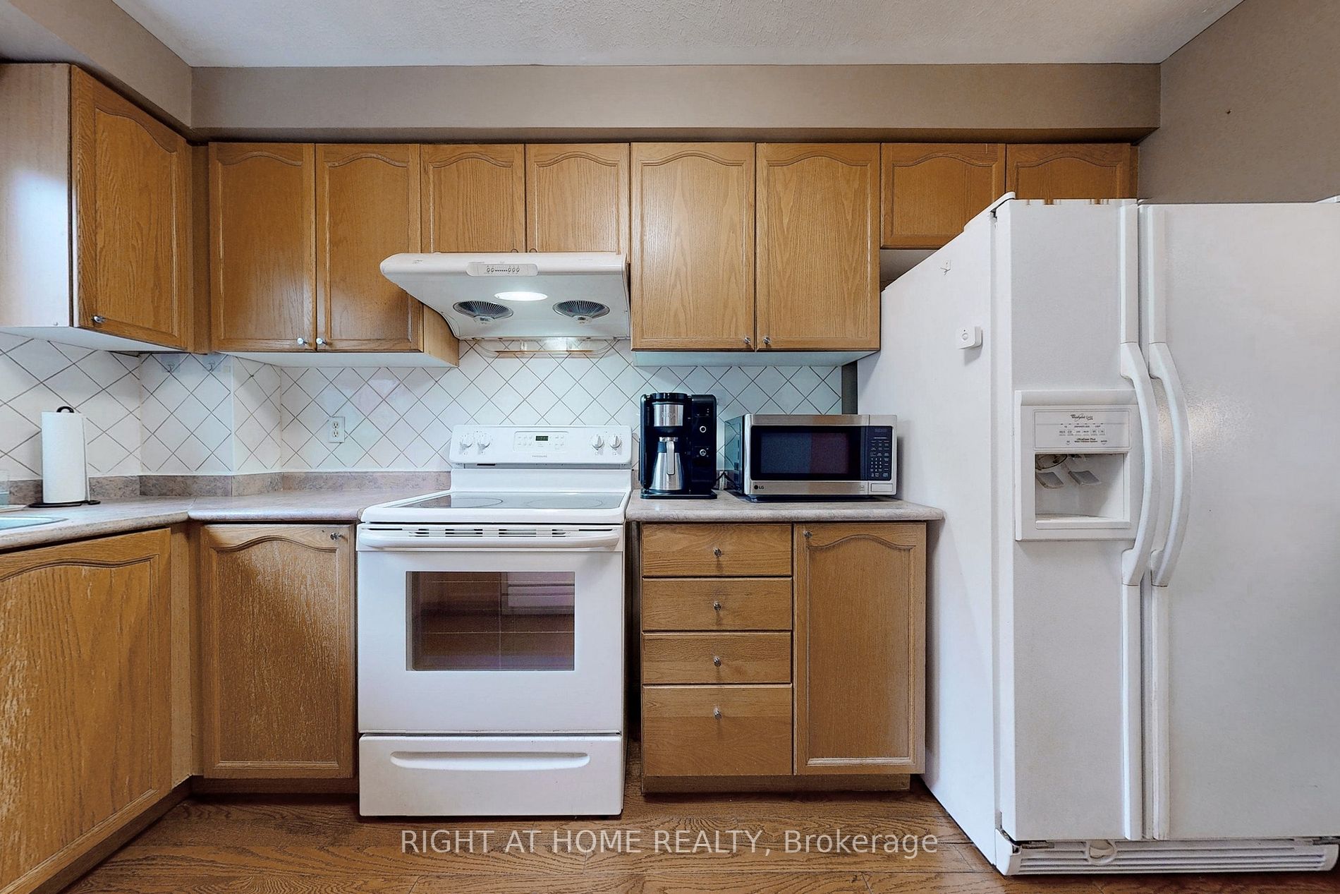 2370 W Britannia Rd 7