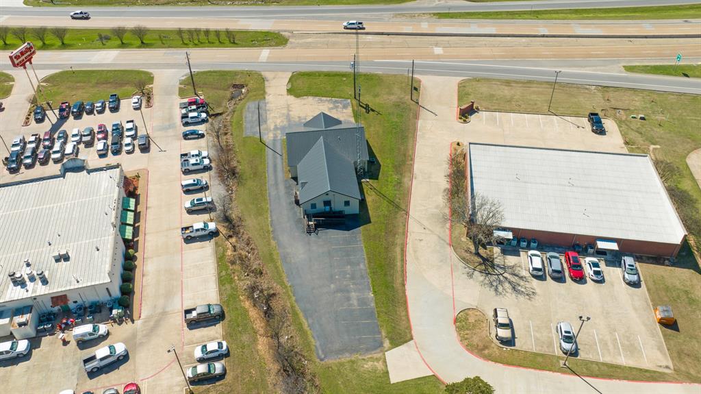 2775 NE Loop 286 Highway