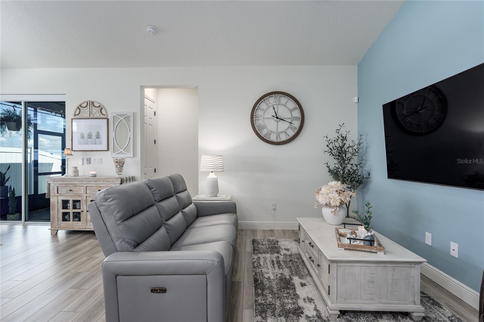 9577 Sandy Bluffs Circle