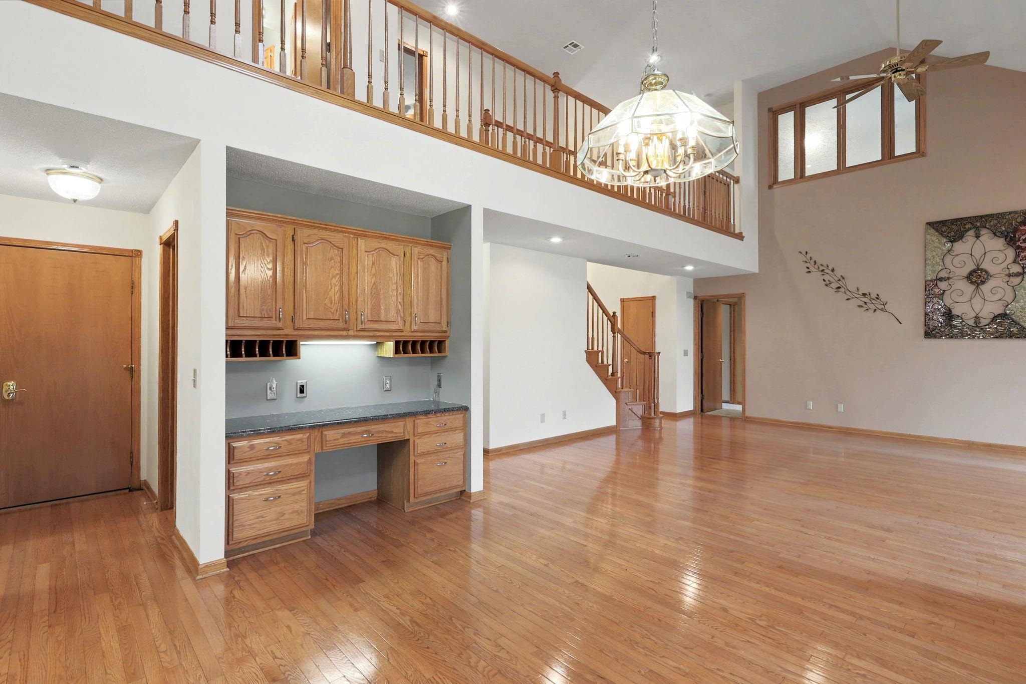 2318 N Cedar Downs Ln