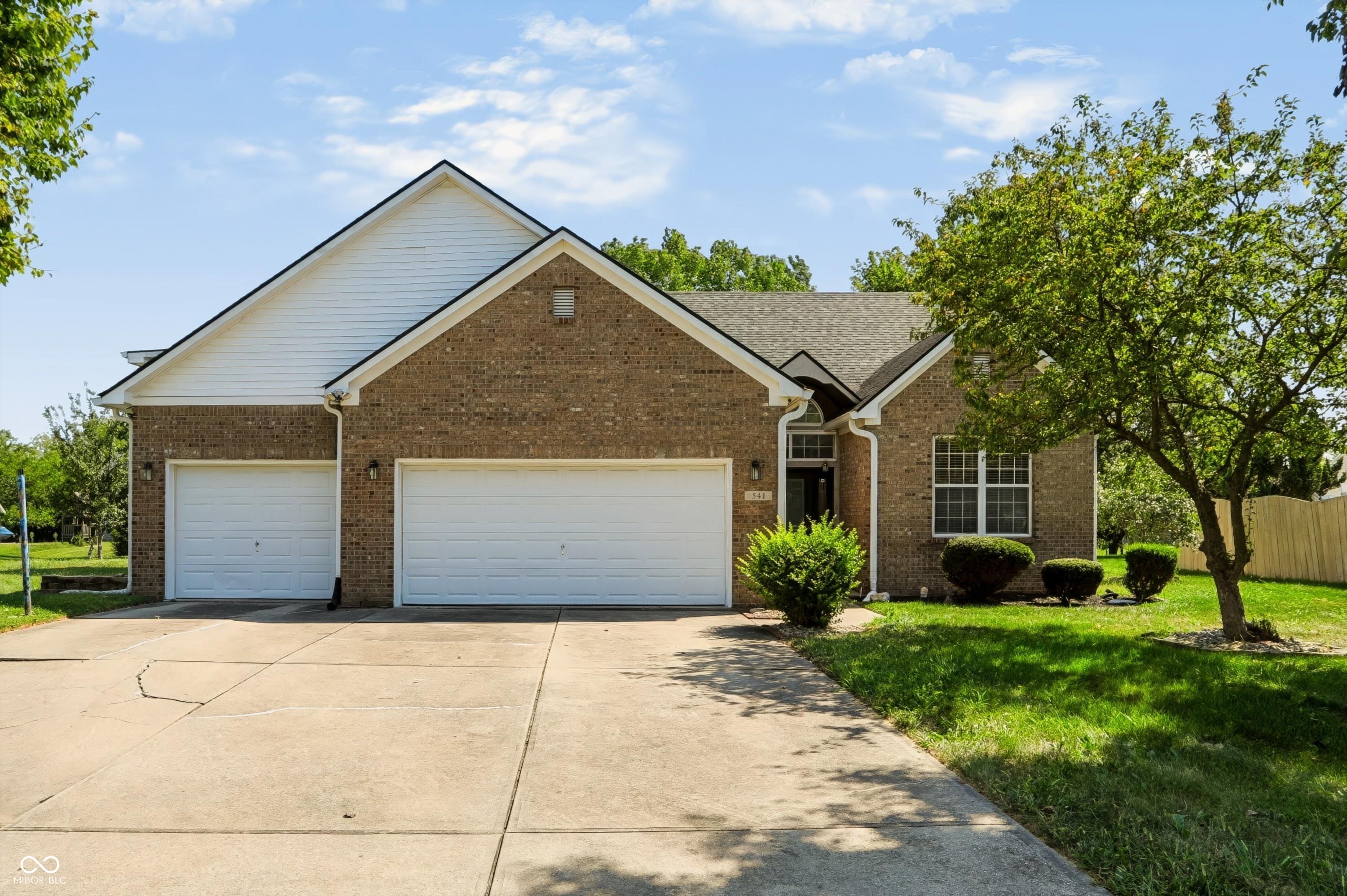 541 Ironridge Court