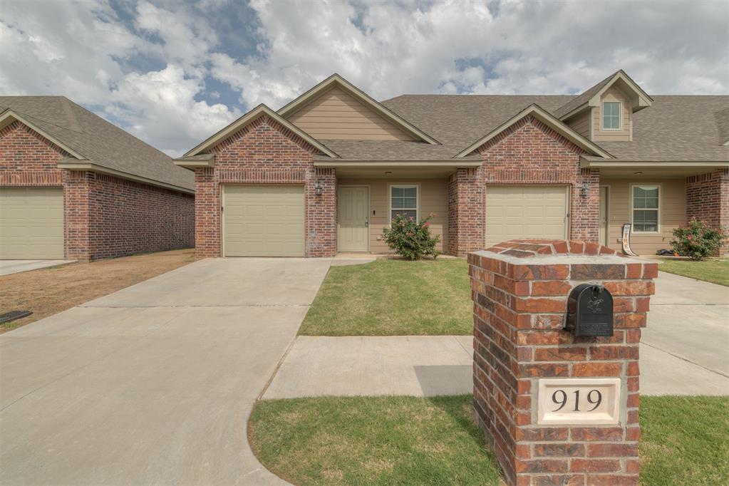 Super nice one level townhome in West Moore Schools. 2 bedrooms, 1 bathroom, 1 car garage and driveway. Wood look LVF flooring. Kitchen has granite tops, a large pantry, painted cabinets and trim.  Refrigerator, washer & dryer included. Fenced backyard with a patio. Home is all electric. Front yard maintenance,  insurance on structure and some exterior maintenance are provided by the HOA. Easy access to restaurants, shopping, hospitals, healthcare, gyms and major highways. Available now.