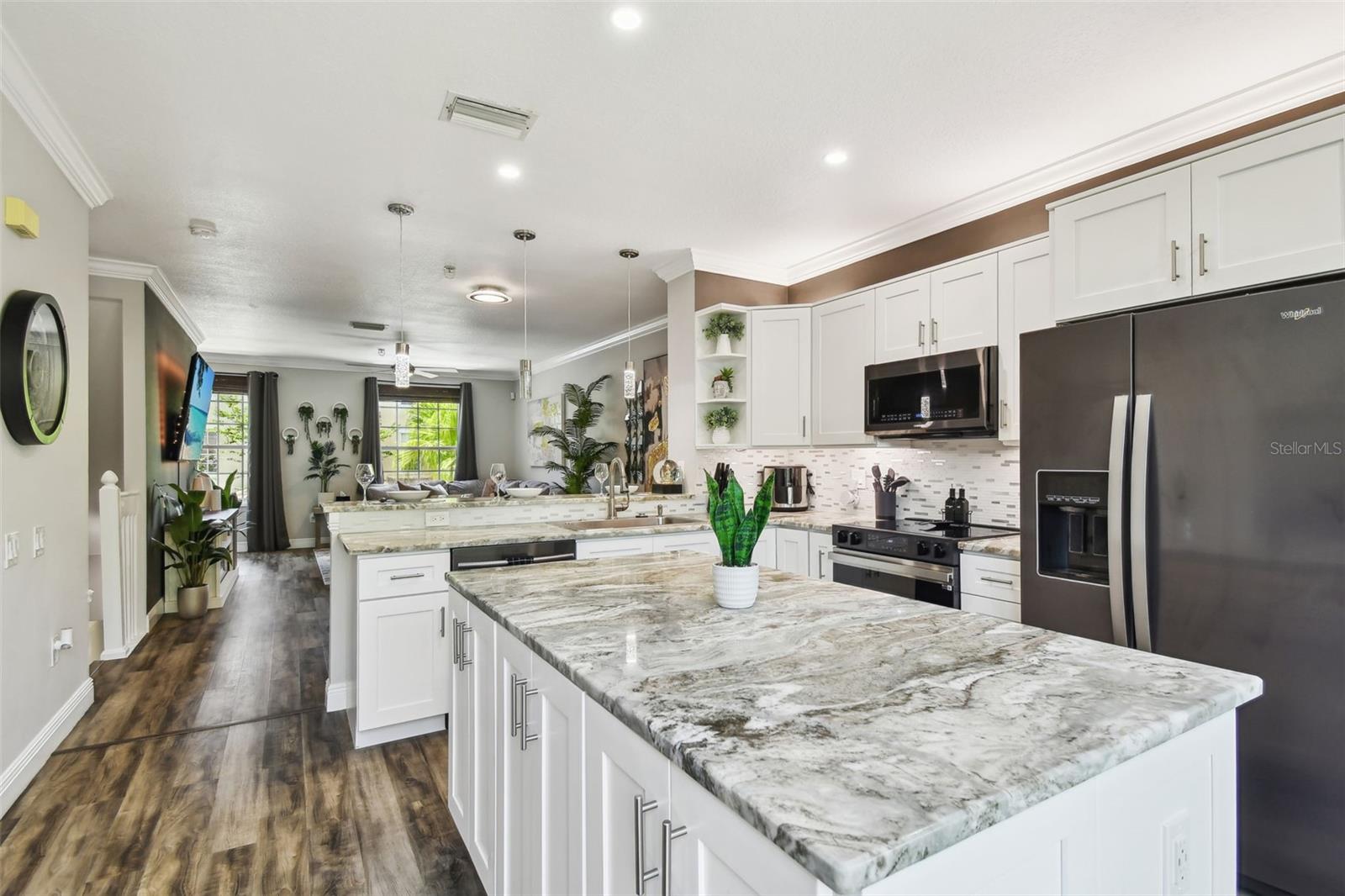 3174 Bayshore Oaks Drive