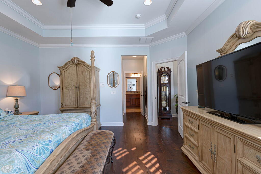 8715 Palazzo Place
