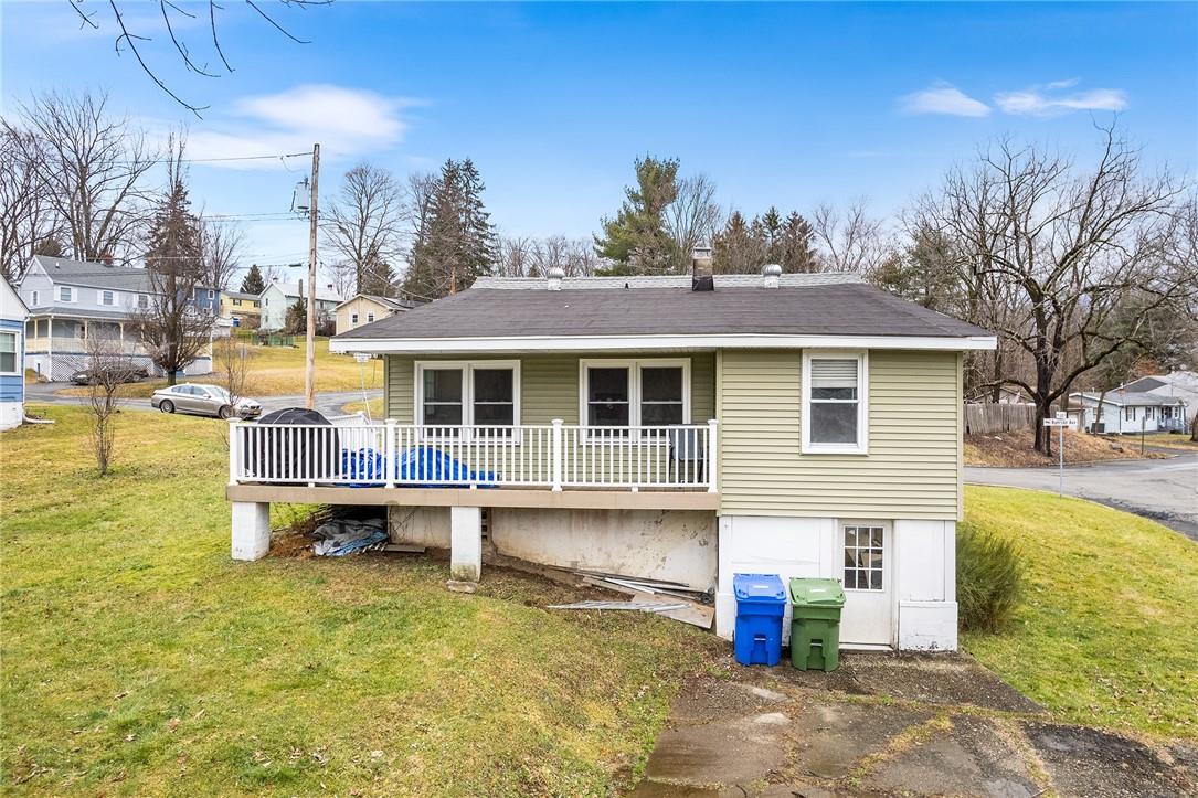 1 Ryerson Avenue