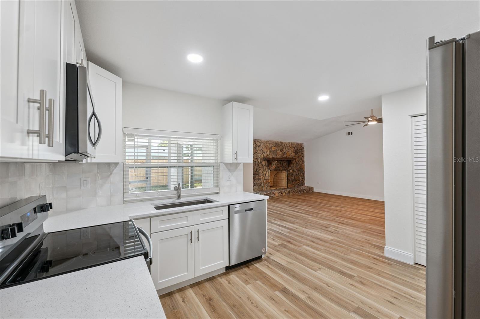 4236 Woodtrail Boulevard