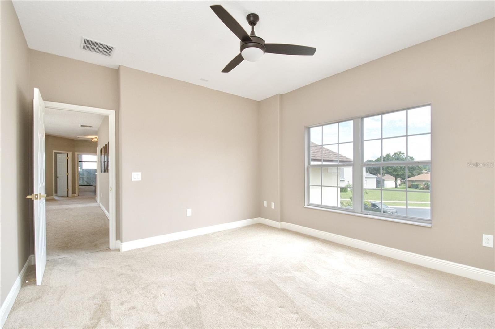 2924 Majestic Isle Drive