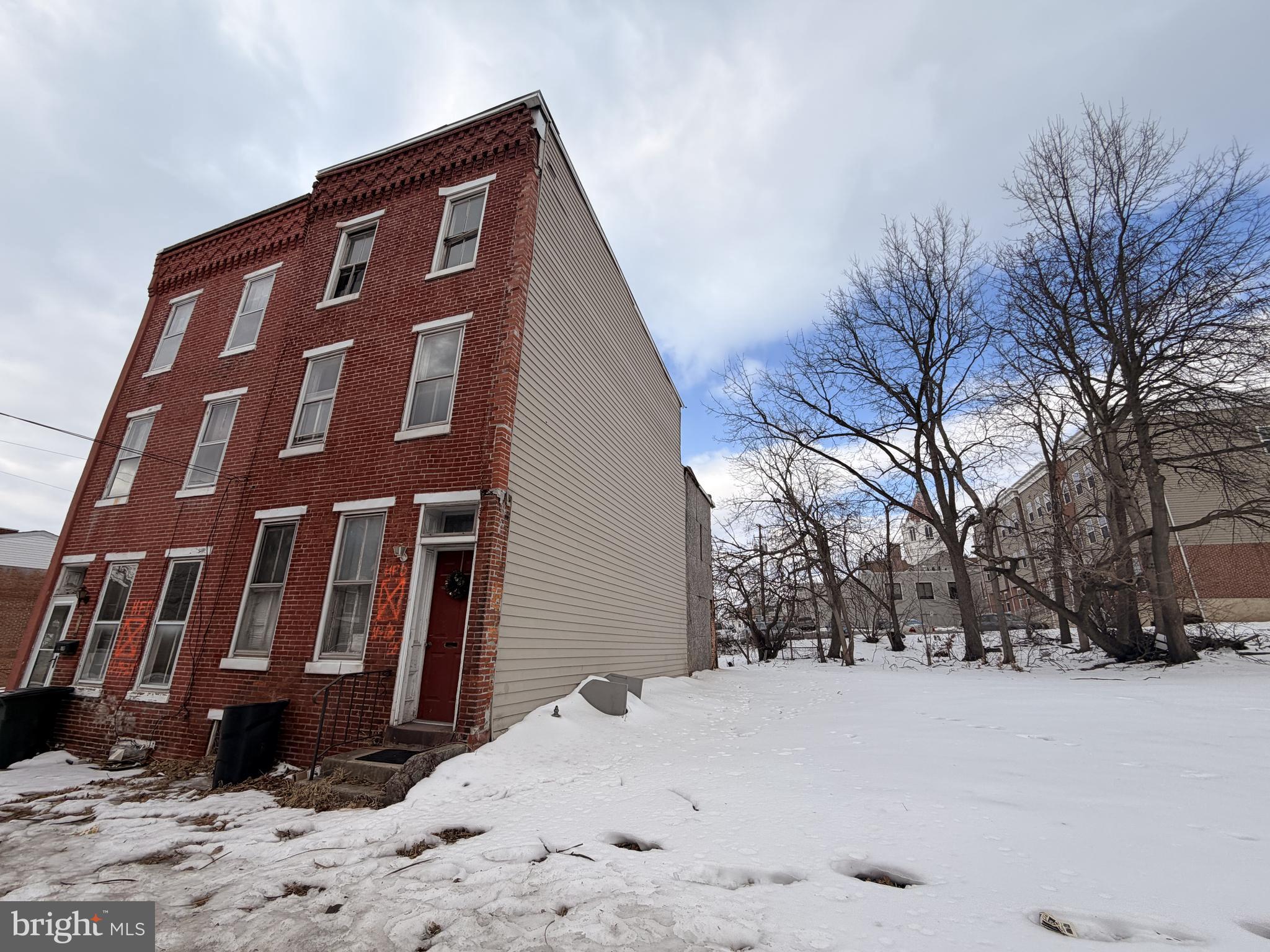 428 Kelker St  