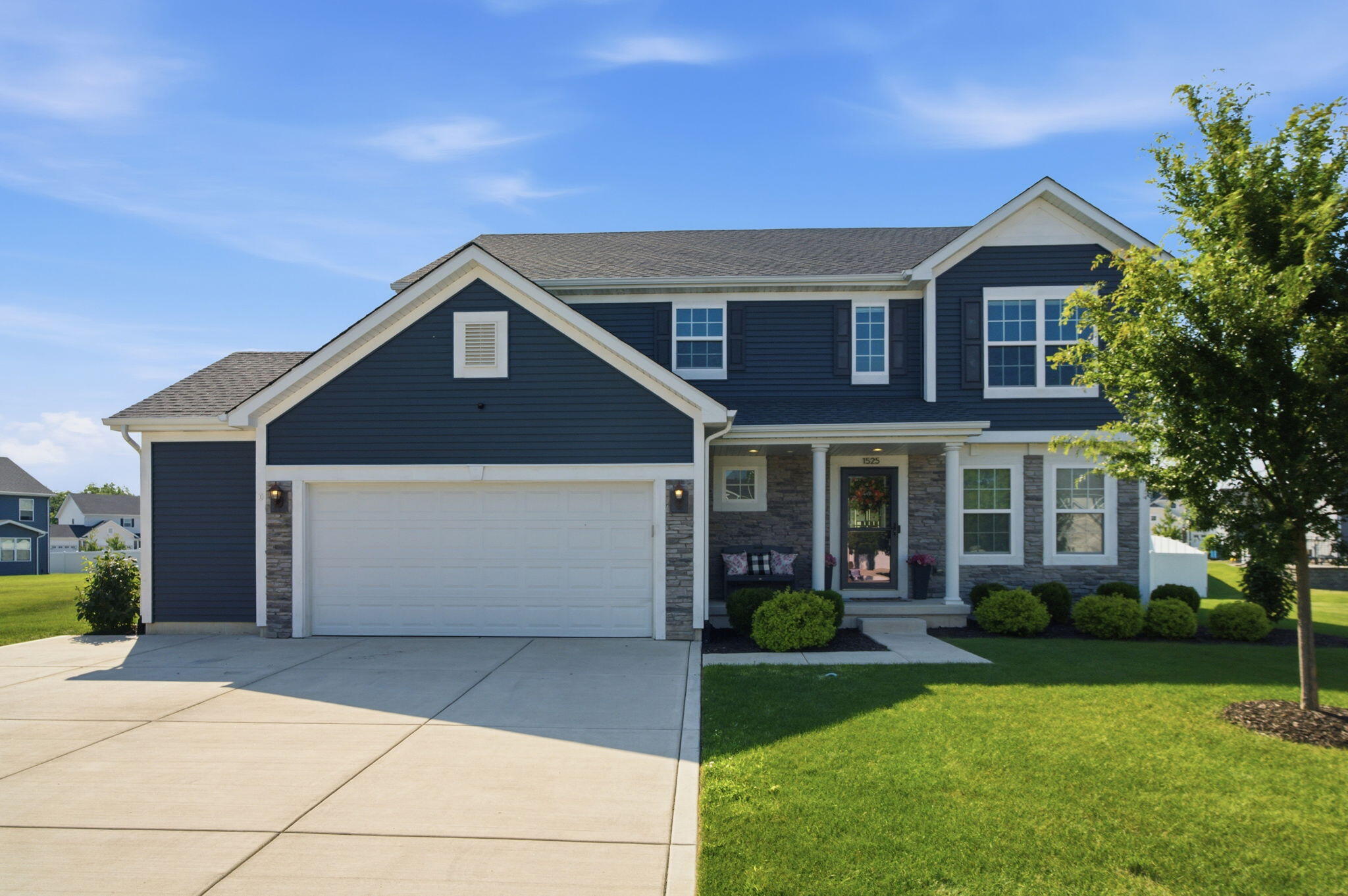 1525 Amberleigh Court
