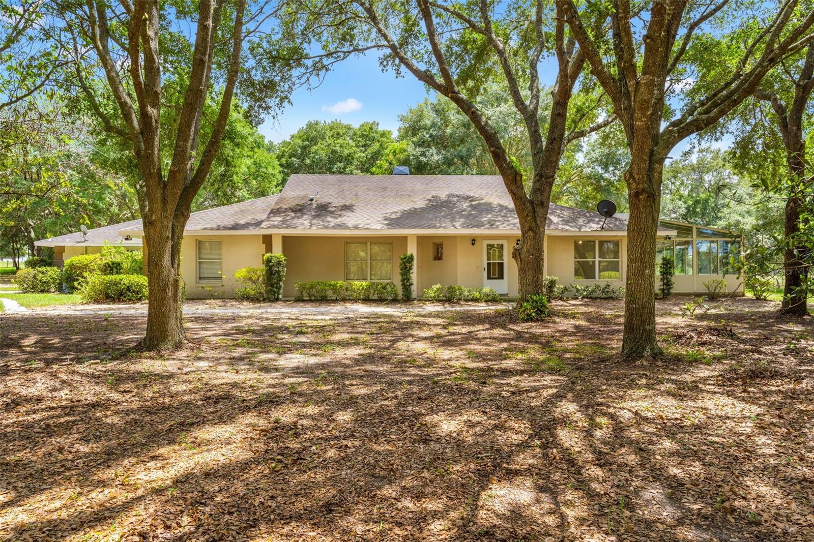 2800 Hammock Groves Road